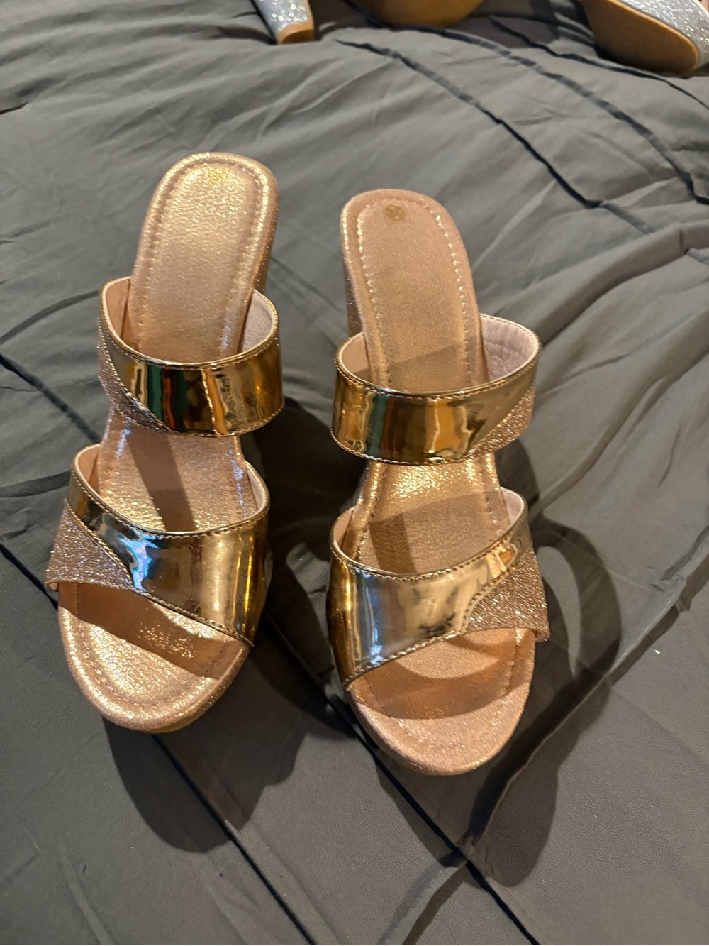 Women’s Metallic Rose Gold Double-Strap Slide Sandals